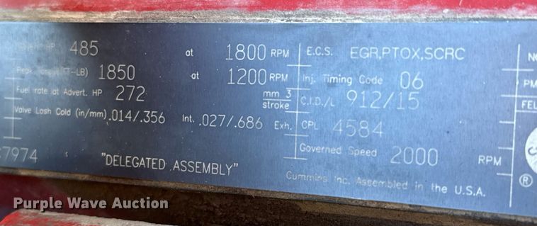 image for item ED5556 2016 Peterbilt 389 semi truck