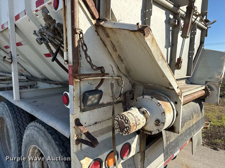 image for item ED5557 2008 Trinity Eagle Bridge live bottom trailer