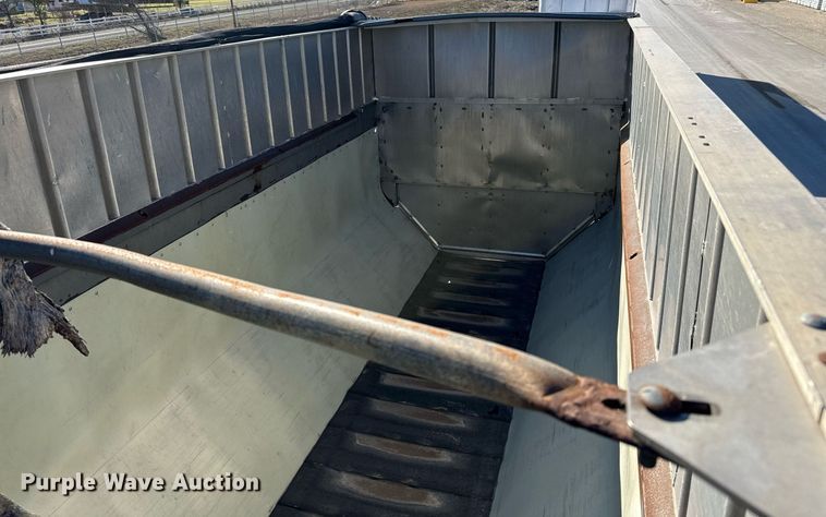 image for item ED5557 2008 Trinity Eagle Bridge live bottom trailer