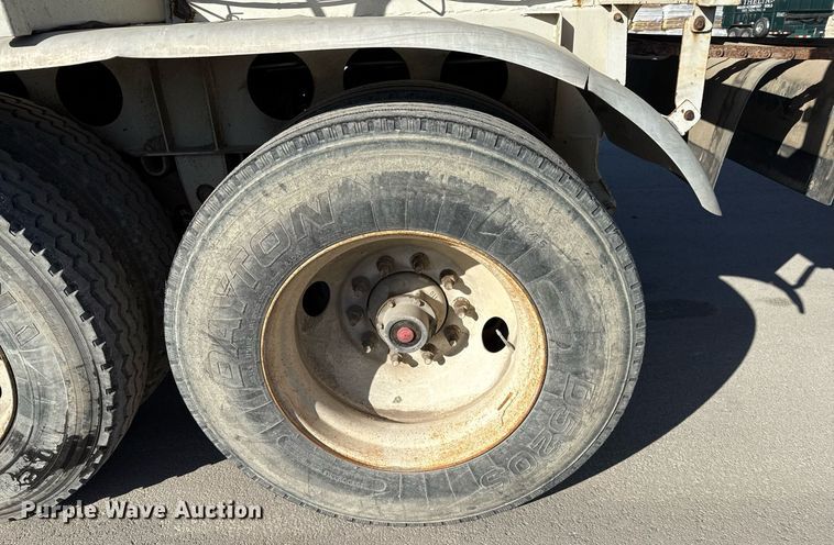 image for item ED5557 2008 Trinity Eagle Bridge live bottom trailer