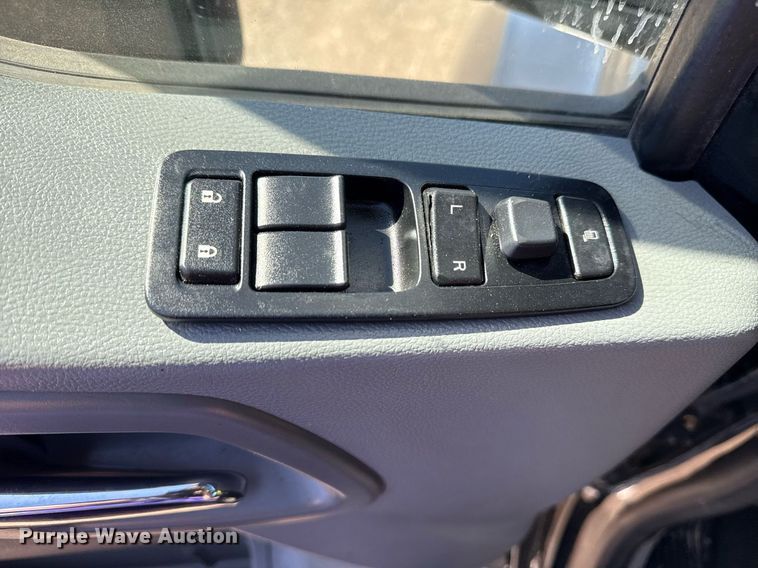 image for item EG2623 2019 Kenworth T680 semi truck