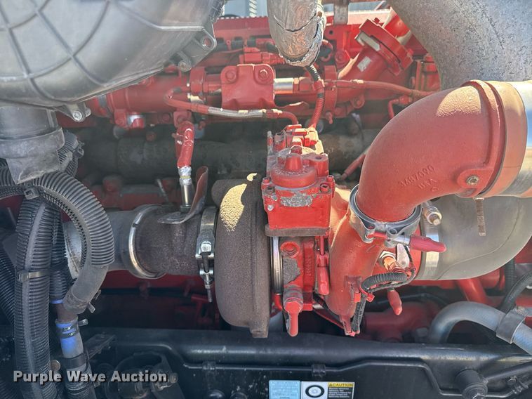 image for item EG2623 2019 Kenworth T680 semi truck