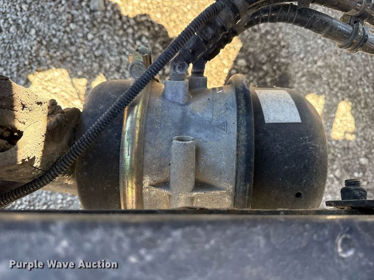 image for item EG2623 2019 Kenworth T680 semi truck