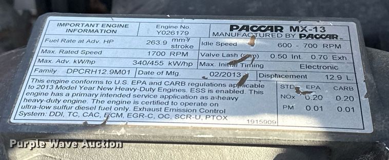 image for item EG2652 2014 Kenworth T800 semi truck