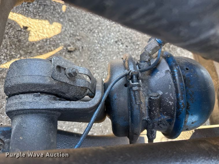 image for item EG5673 2007 Peterbilt 379 semi truck