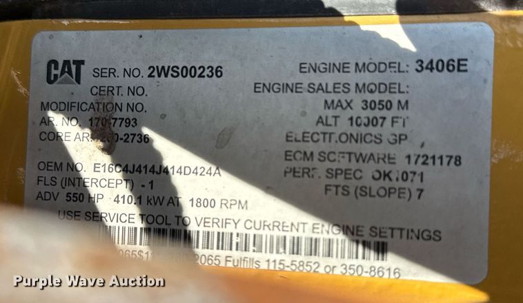 image for item EG5673 2007 Peterbilt 379 semi truck