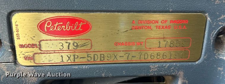 image for item EG5673 2007 Peterbilt 379 semi truck