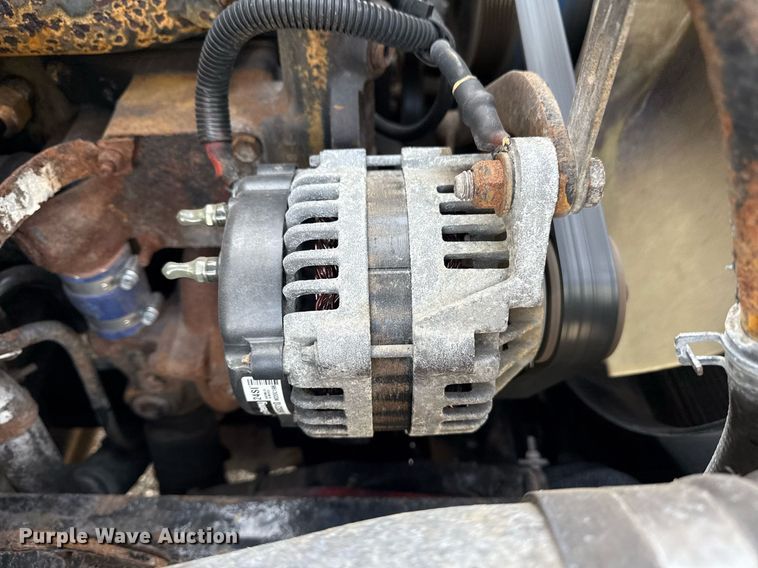 image for item EG5677 2002 Freightliner Century Class semi truck