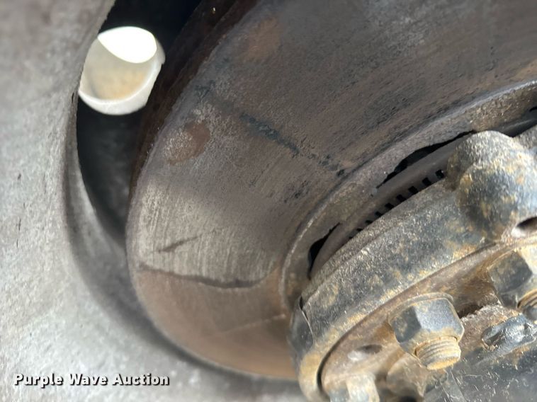 image for item EG6281 2020 Freightliner Cascadia 126 semi truck