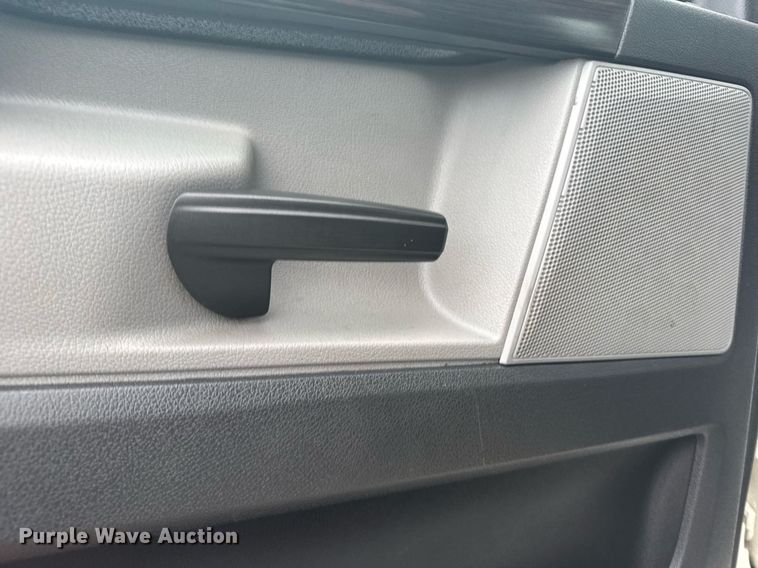 image for item EG6281 2020 Freightliner Cascadia 126 semi truck