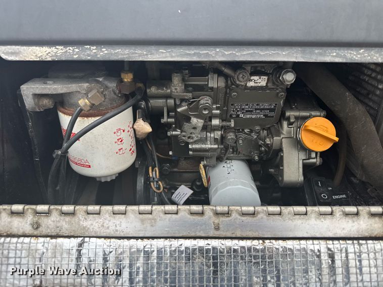 image for item EG6281 2020 Freightliner Cascadia 126 semi truck