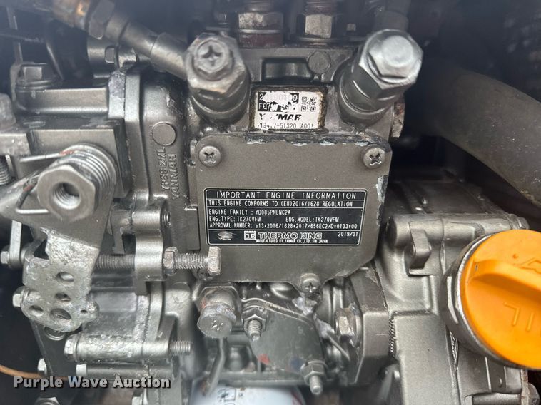 image for item EG6281 2020 Freightliner Cascadia 126 semi truck