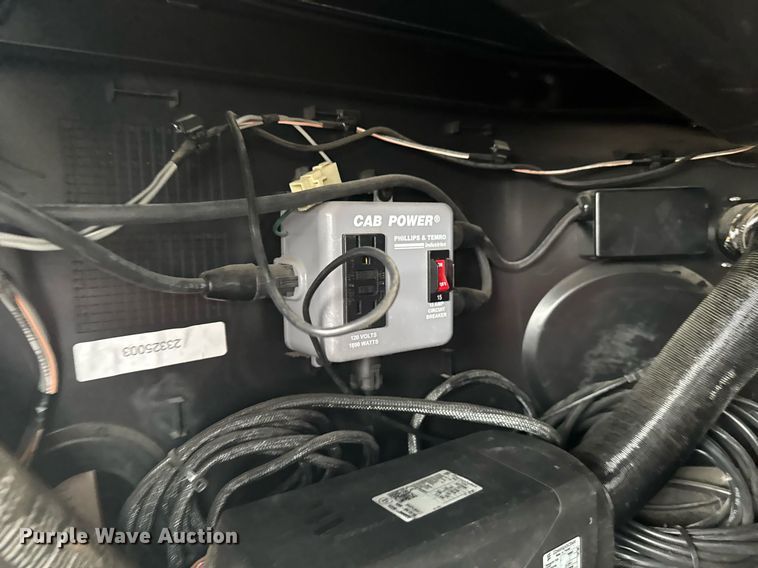 image for item EG6283 2019 Volvo VN semi truck