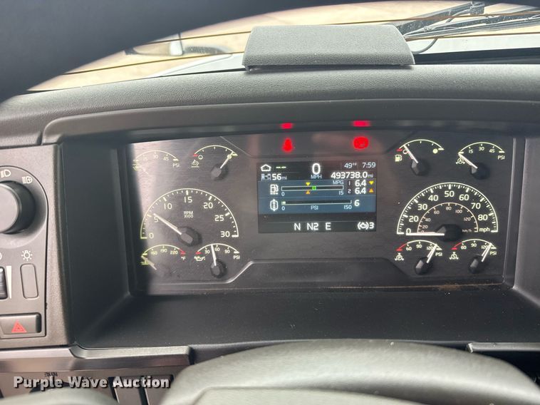 image for item EG6283 2019 Volvo VN semi truck