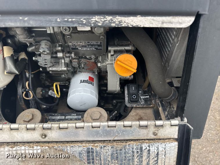 image for item EG6283 2019 Volvo VN semi truck