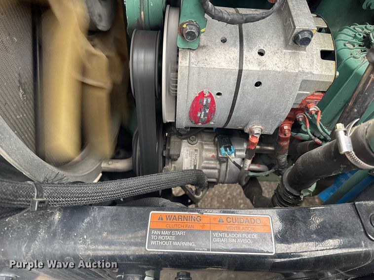 image for item EG6283 2019 Volvo VN semi truck