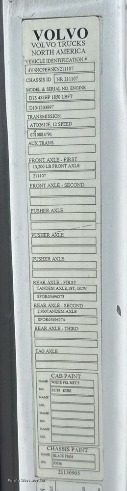 image for item EG6283 2019 Volvo VN semi truck