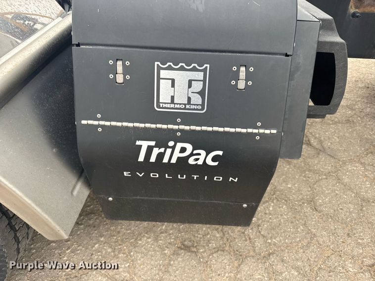 image for item EG6284 2021 Volvo VN semi truck