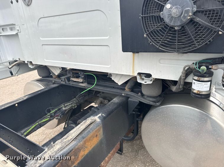 image for item EG6284 2021 Volvo VN semi truck