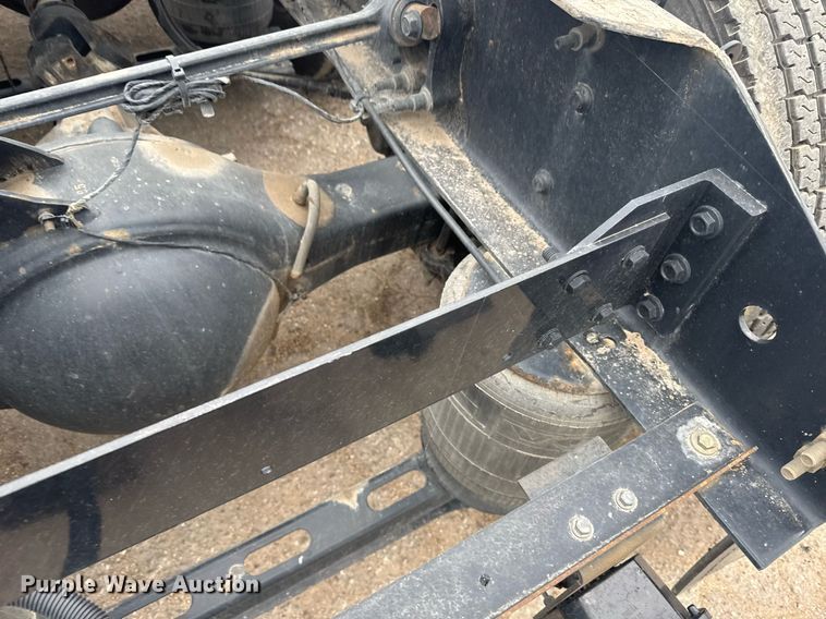 image for item EG6284 2021 Volvo VN semi truck