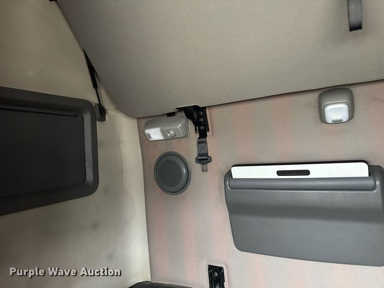 image for item EG6284 2021 Volvo VN semi truck