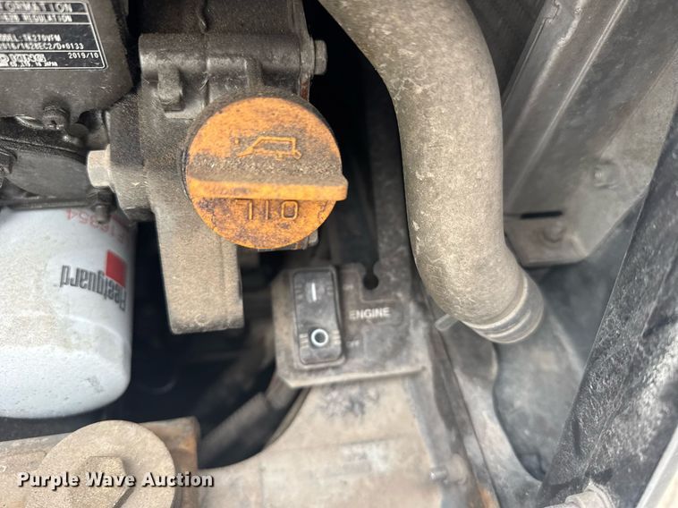 image for item EG6284 2021 Volvo VN semi truck