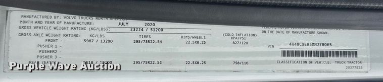 image for item EG6284 2021 Volvo VN semi truck