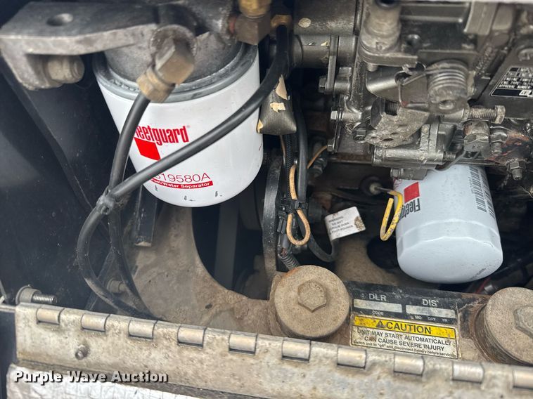 image for item EG6285 2020 Freightliner Cascadia 126 semi truck