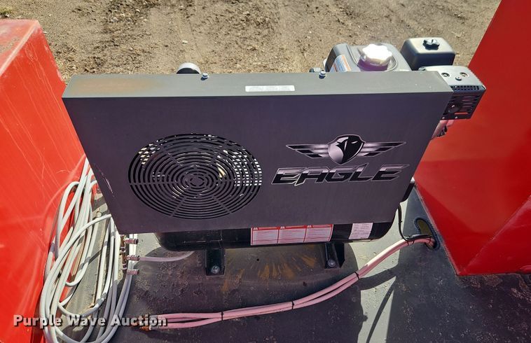 image for item EI8881 2002 International 4300 fuel / lube truck