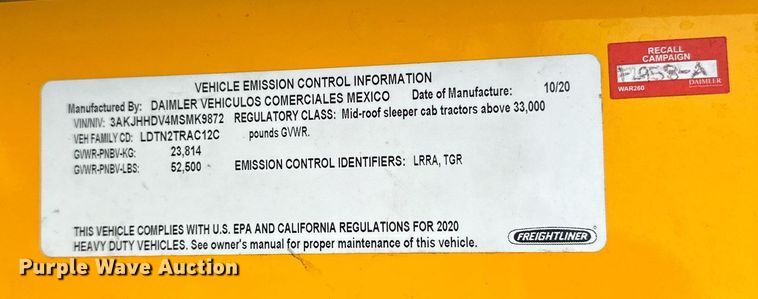 image for item EJ8480 2021 Freightliner Cascadia 126 semi truck