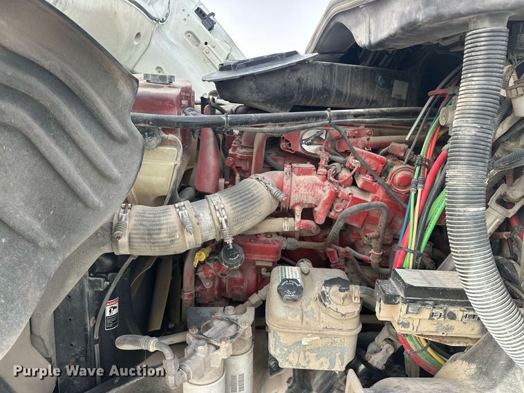 image for item EK0520 2014 Freightliner Cascadia semi truck