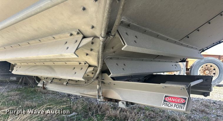 image for item EK0521 2019 Timpte grain trailer