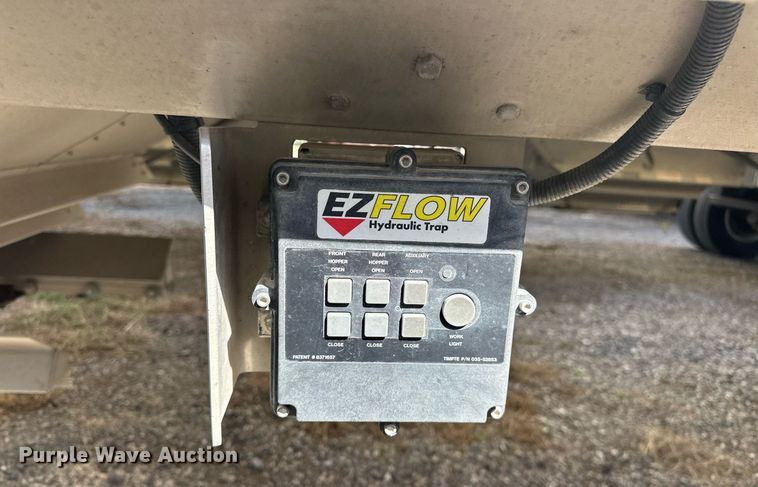 image for item EK0522 2018 Timpte Super Hopper grain trailer