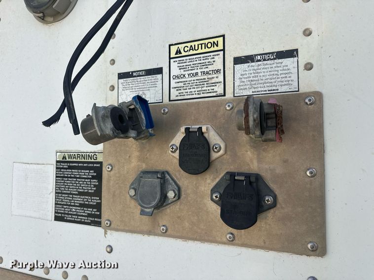 image for item EK0523 2016 Timpte grain trailer