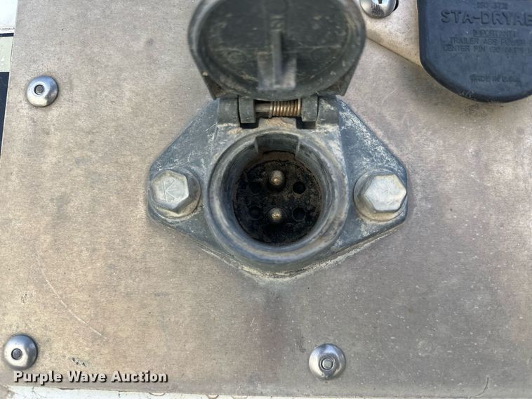 image for item EK0523 2016 Timpte grain trailer