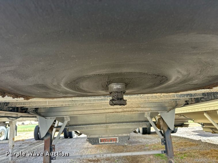 image for item EK0523 2016 Timpte grain trailer