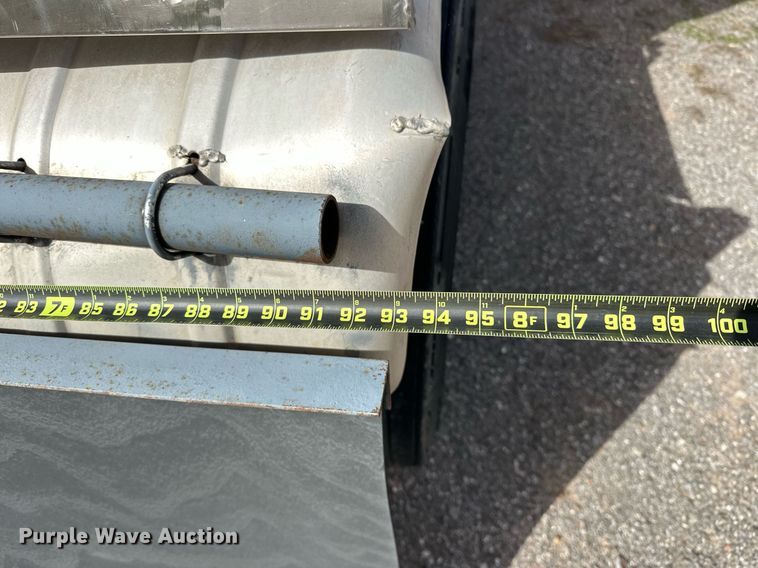 image for item EK0524 1976 Butler pneumatic dry bulk trailer