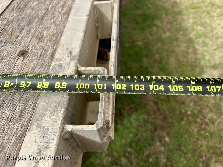 image for item EK0525 2014 Utility Trailers FS2CHA flatbed trailer