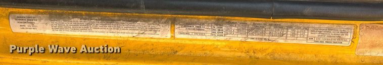 image for item EK0566 2022 Kenworth T680 semi truck