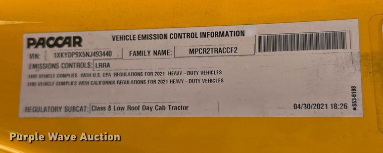 image for item EK0566 2022 Kenworth T680 semi truck