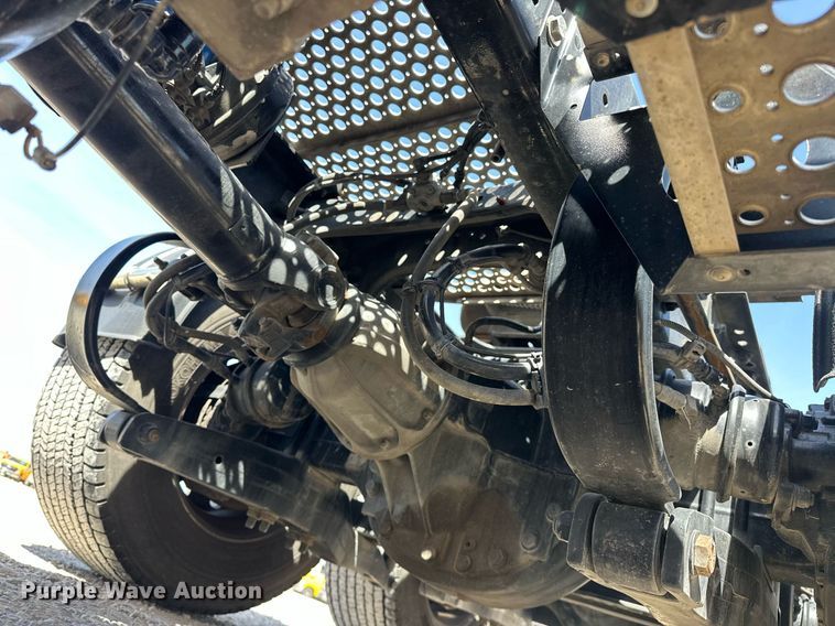 image for item EK0567 2022 Kenworth T680 semi truck