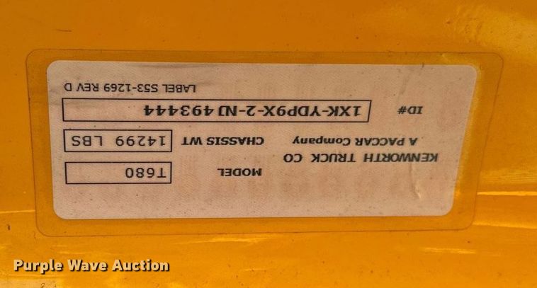 image for item EK0567 2022 Kenworth T680 semi truck