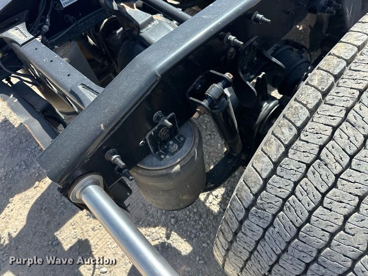 image for item EK0568 2021 International LT625 6X4 semi truck