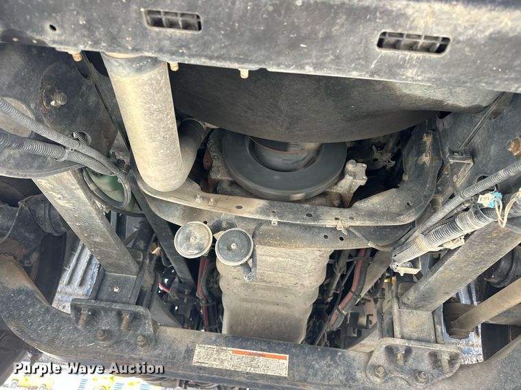 image for item EK0568 2021 International LT625 6X4 semi truck