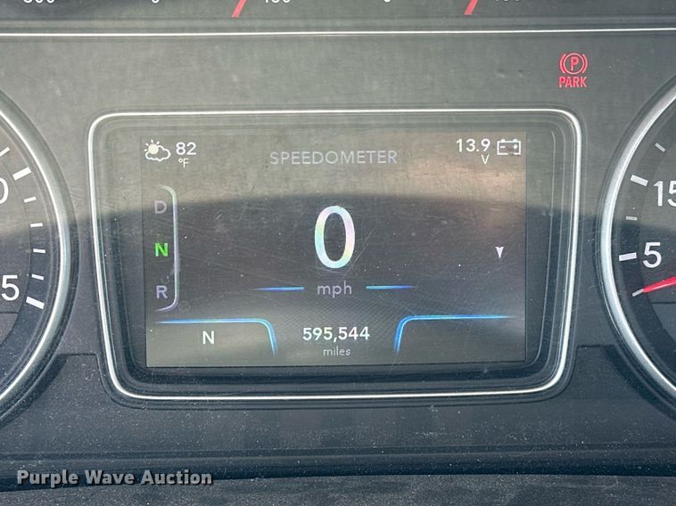 image for item EK0568 2021 International LT625 6X4 semi truck