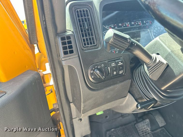 image for item EK0568 2021 International LT625 6X4 semi truck