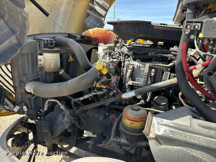 image for item EK0568 2021 International LT625 6X4 semi truck