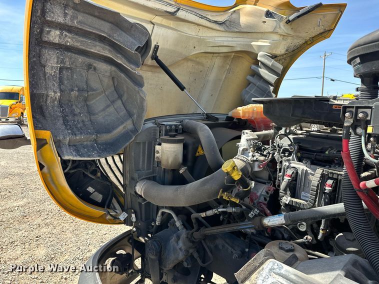 image for item EK0568 2021 International LT625 6X4 semi truck