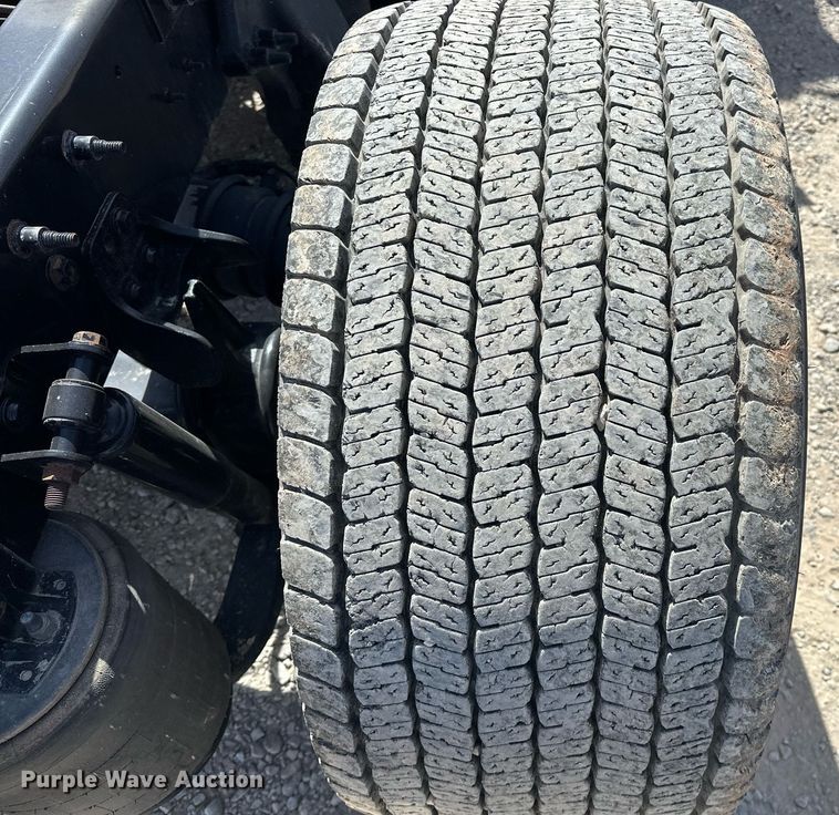 image for item EK0568 2021 International LT625 6X4 semi truck