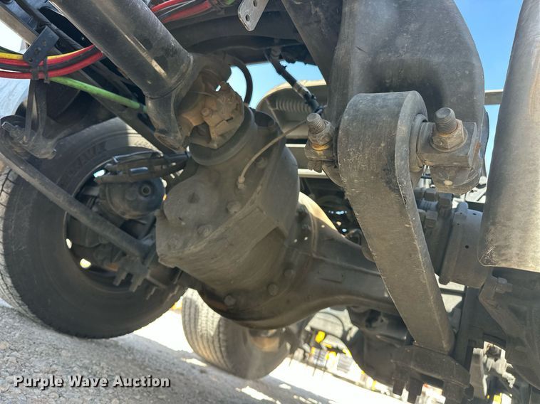 image for item EK0569 2022 Freightliner Cascadia 126 semi truck